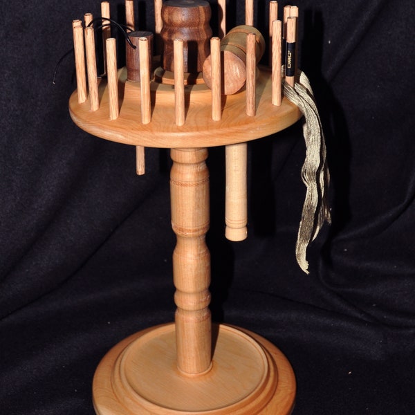 Learnard brand Model 201 table top thread stand