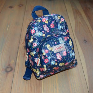 Vintage Cath Kidston Mini Rucksack Kinder Gepäck Tasche Cath Kinderrucksack wasserdicht blau Blumen Jungen Mädchen Kinder Rucksack Festival Tasche