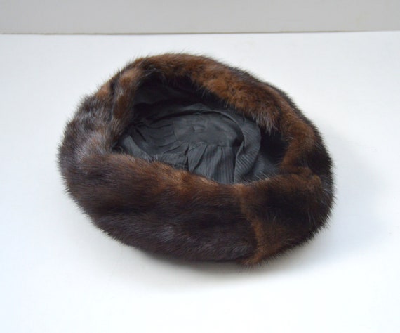 Luxurious Brown vintage lined fur cap Vintage Antique Original Hat Luxurious Mink Fur Brown Satin  main image 2