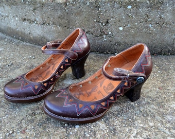 Zapatos de cuero marrón de Vintage Art Company, zapatos Mary Jane de punta redonda, tacón grueso, tiras en el tobillo, zapatos estilo bohemio, talla UE 36, Reino Unido 3,5, EE. UU. 6