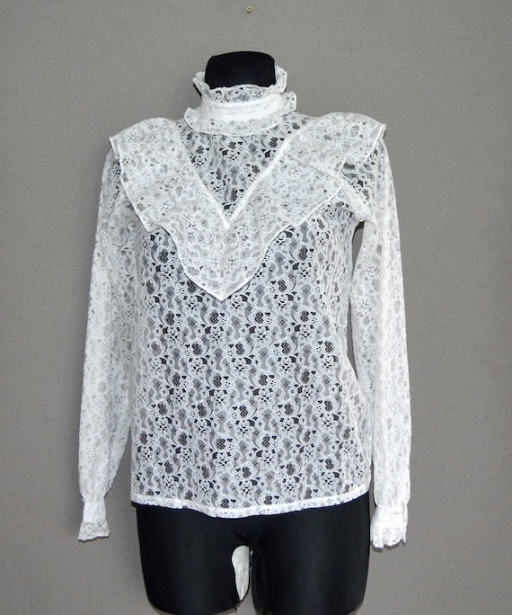 Vintage 1980 Ivory White Cotton Lace Embroidered Blouse With