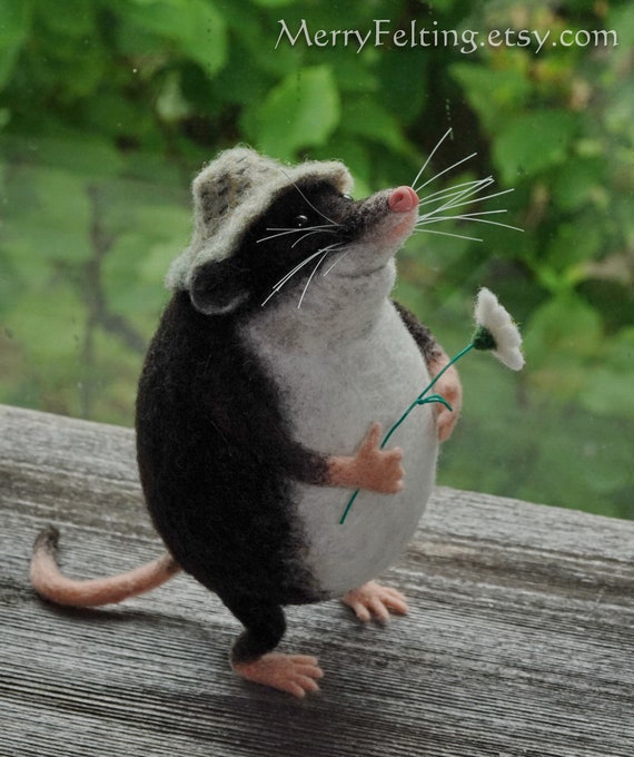 happy mouse in flower