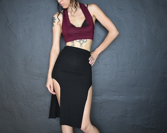 Saia de cintura alta com fenda - Preta