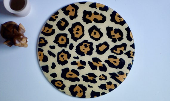 Leopard Animal Print 12/" Round Toughened Glass Chopping Board Worktop Saver Gift