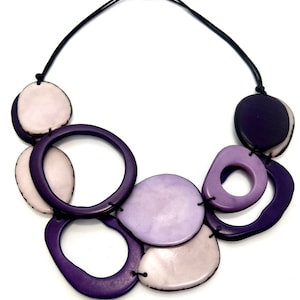 Adjustable Tagua Nut Statement Necklace: Eco-Friendly, Handmade