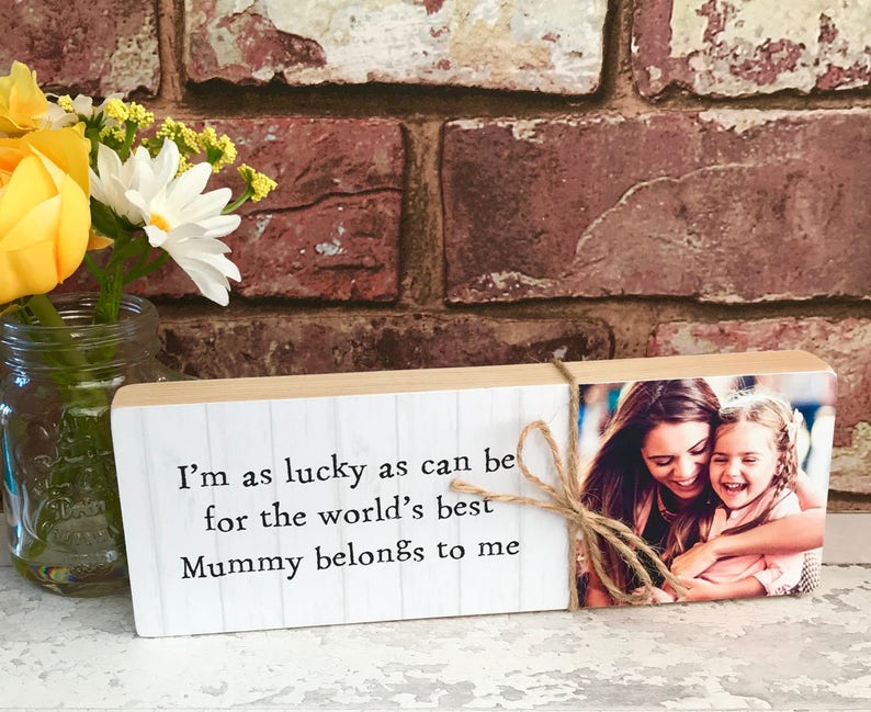 I love my mummy. Mummy или mommy. Мама из гриффинов. Как правильно mammy или mommy. Гриффины мама.
