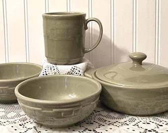 Vtg Longaberger Woven Traditions Pottery Sage Green Choice of One - Lidded Casserole Dish, Pair of All Purpose Bowls or Mug