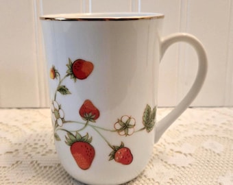 Vintage Otagiri Strawberry Mug With Gold Trim