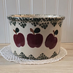 Vintage Pine Ridge Pottery Apple Crock Ceramic Green Spongeware / Apple Kitchen Decor / Farmhouse Kitchen Decor