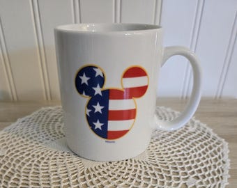 Vintage Disney Stars and Strips Mickey Mouse Patriotic Coffee Mug