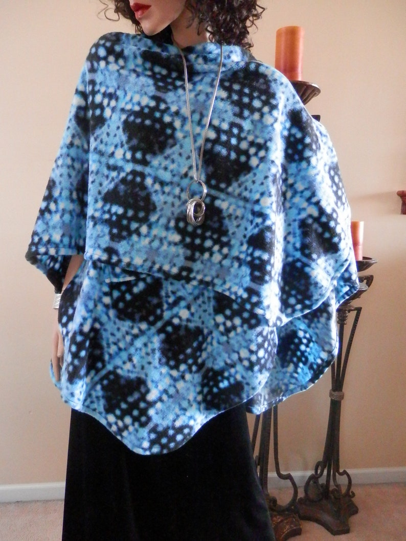 Blue /& Black Abstract Print Ruana WrapBoho KimonoPoncho ShawlWomen CapeLightweight JacketPlus Size Cape ShawlStoleRuanaCover UpWrap