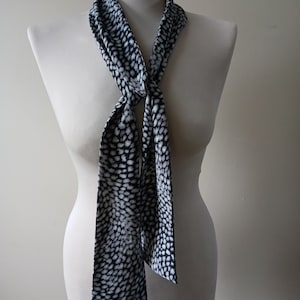 Black and White Skinny Scarf/Neckerchief/Skinny Scarf/Hair Scarf/Bow Scarf/Narrow Scarf/Neck Tie/Scarf/Accessories