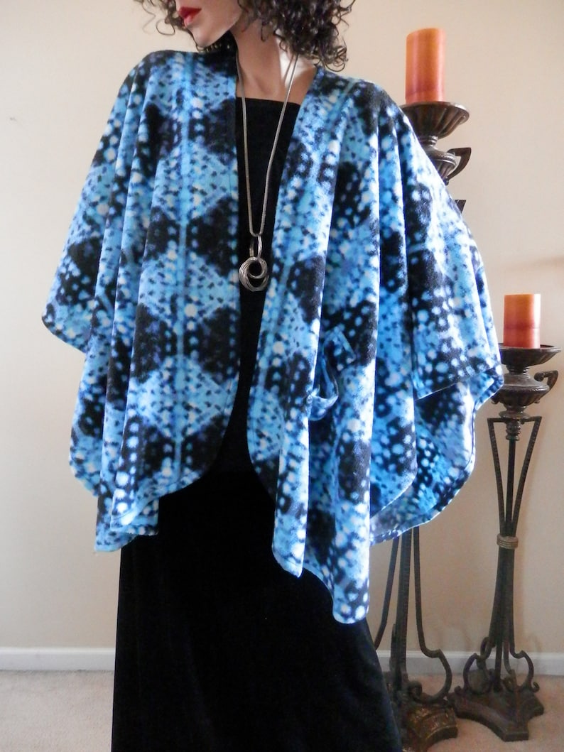Blue /& Black Abstract Print Ruana WrapBoho KimonoPoncho ShawlWomen CapeLightweight JacketPlus Size Cape ShawlStoleRuanaCover UpWrap