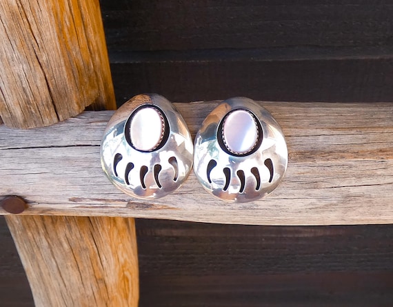Large Navajo Bear Paw Sterling Silver Mussel Shell Shadow Box Post Earrings Vintage Silver Earrings