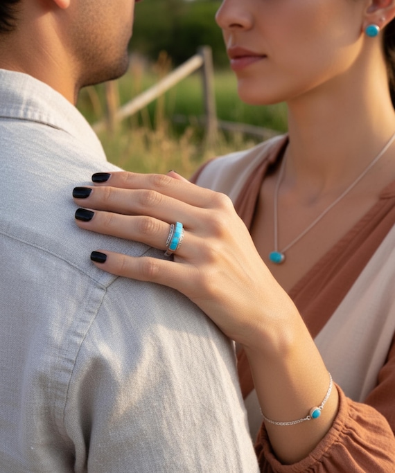 Zuni Turquoise Band: Native American Silver Ring Size 6