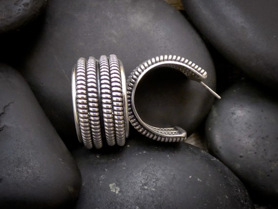 Wide Navajo Sterling Silver Coil Hoop Post Earrin… - image 7