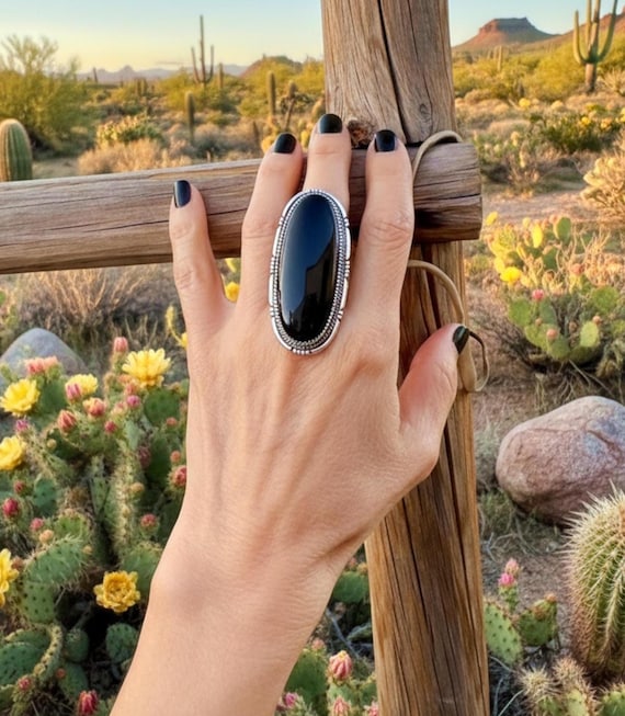 Vintage Native American Navajo Large Black Onyx Statement Ring Size 8