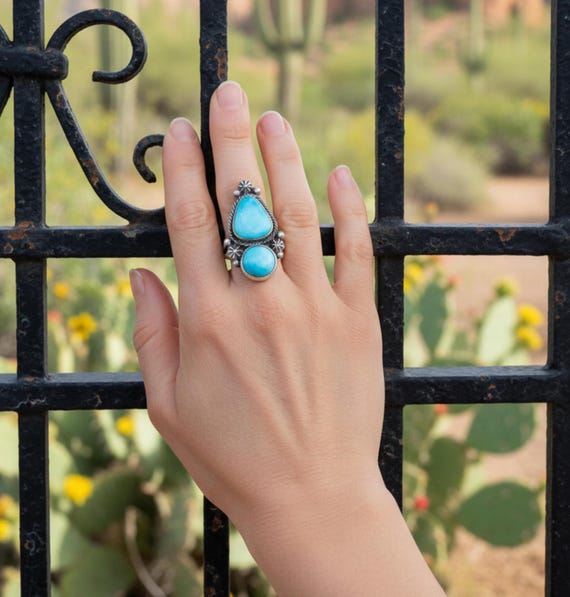 Navajo Turquoise Ring: Native American Sterling Silver Ring For Women Size 7.5