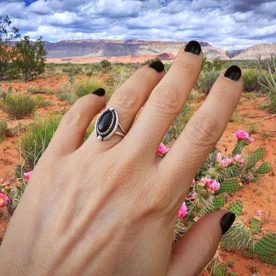 Navajo 925 Sterling Silver Onyx Ring Size 5 - 8 Native American