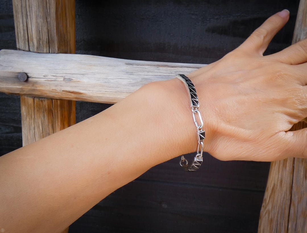 Zuni Sterling Silver Onyx Inlay Link Bracelet, Native American