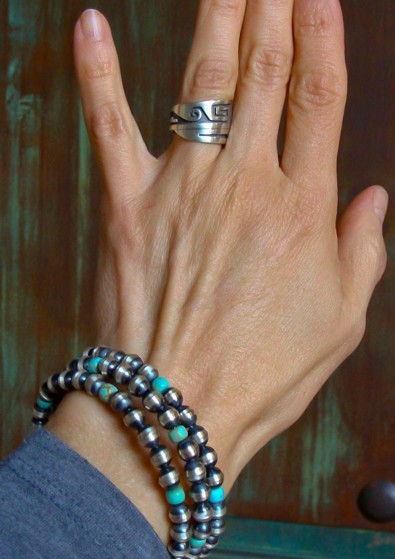 CloseoutWarehouse Oxidized Sterling Silver Double Band Puzzle Ring