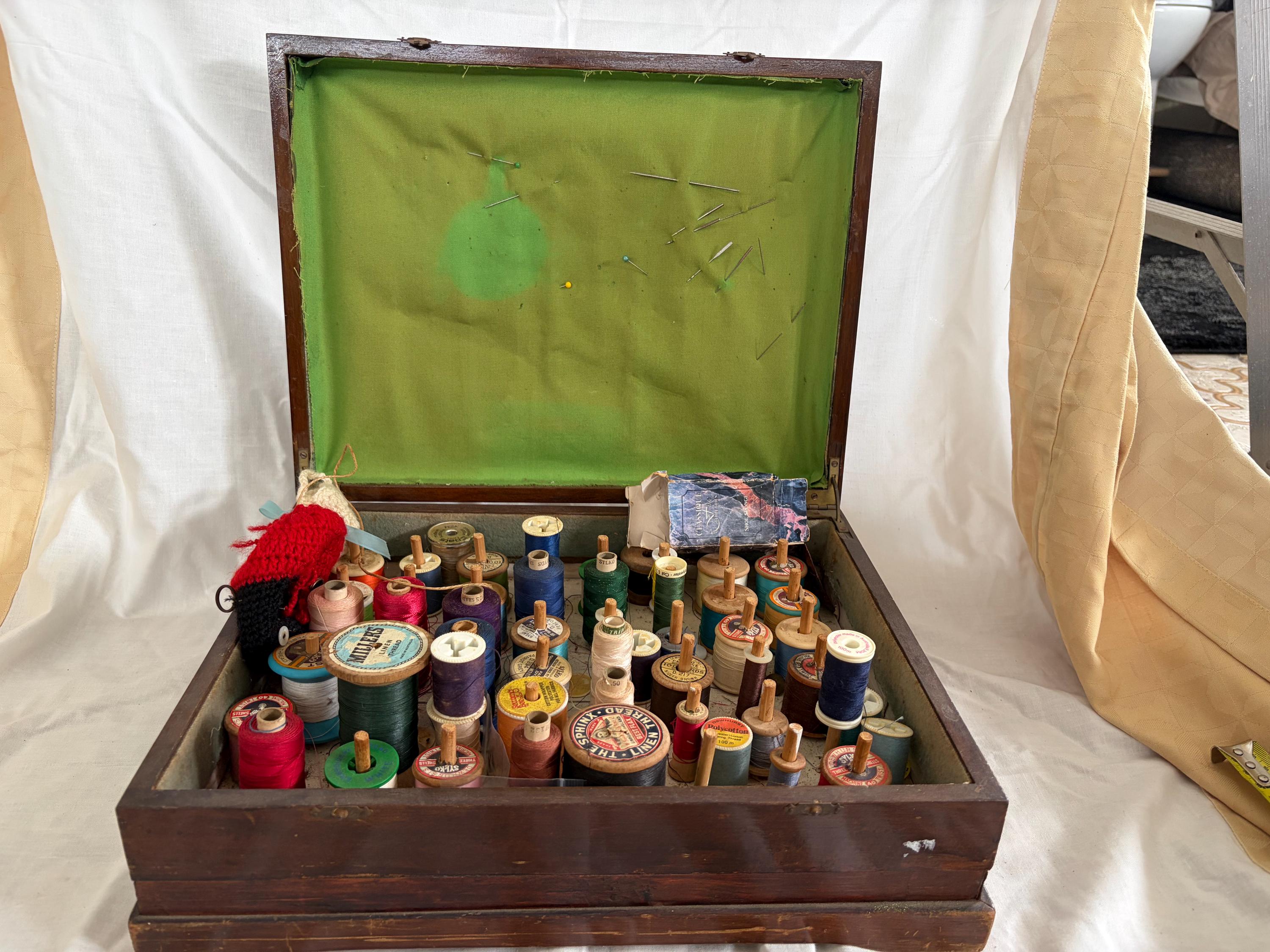 Vintage sewing thread drawers - Etsy 日本