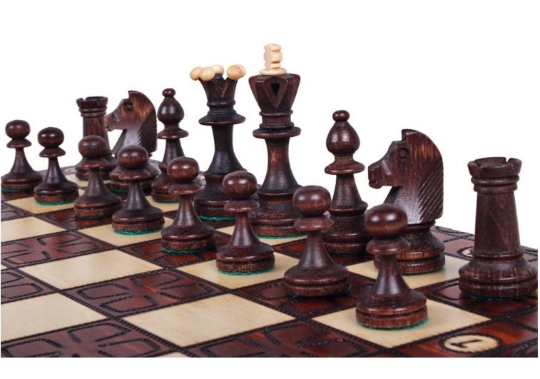 Groß Hand Gefertigt Platte Und Stücke Überwältigend Senator Holz Schachspiel 