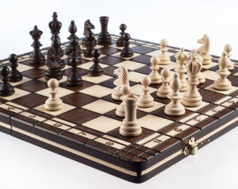 Brand New Hand Crafted Wooden Chess And Draughts Set 36cm x 36cm