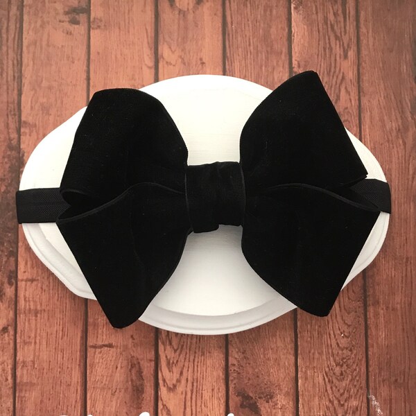 Black Velvet bow, baby Christmas bow, big velvet bow, black velvet headband