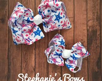 4th of July hairbow, boutique bow, summer bow, USA bow, red white and blue bow, patriotic bow, patriotic hairbow, July 4 bow, July 4 hairbow