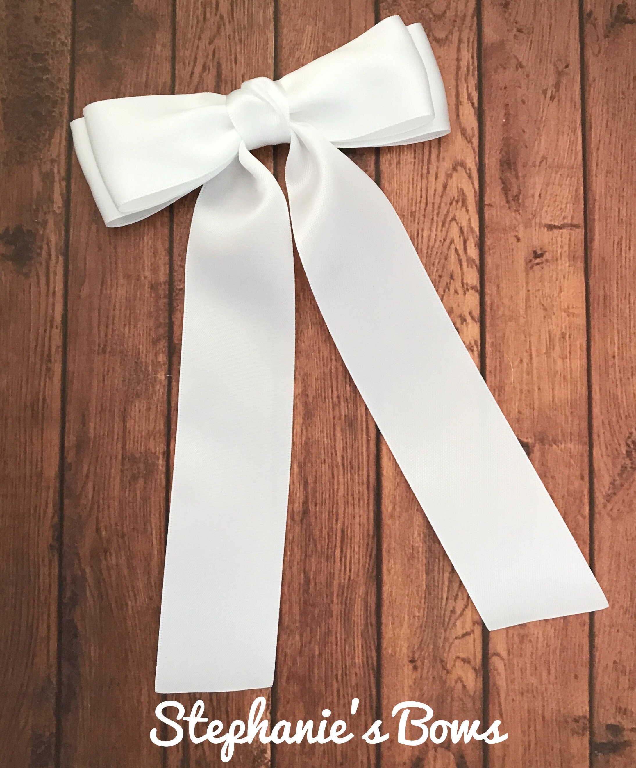 Women\'s Vintage White Leather Bow Belt small Freeform Thin Metallic Silver Belt w/ Bow – Cynthia Elliot Boutique main image 2
