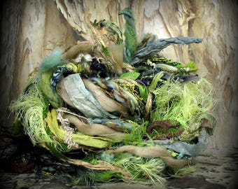 Paquete de hilo Mystic Hollow Elements de 26 yardas, 13x2, para arte boscoso. Paquete de hilo Musgo, caqui, salvia, aguamarina, bronce y amarillo.