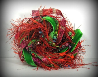 Sleigh Ride Elements Christmas Art Yarn Bundle 12yd . Holiday Embellishment Trim . Red Green Gold Metallic Sparkle Fiber Pack