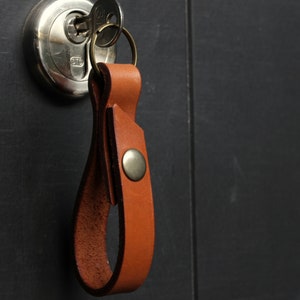 SELL] Key loop with titanium key ring. : r/LeatherClassifieds