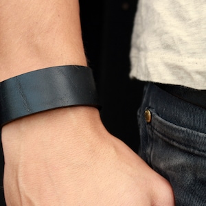 Eenvoudige armband, uniseks armband, zwarte armband, manchet