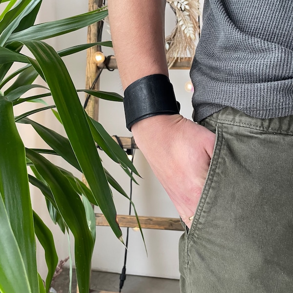 Black leather cuff, leather wristband, black bracelet, leather armband