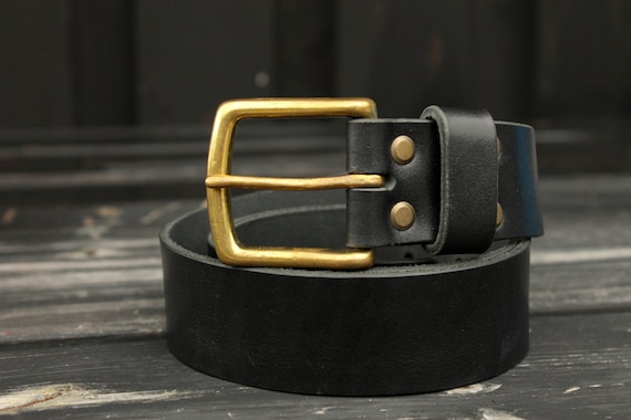 Genuine Leather Belt with Gold Hardware, Size Large, 1.5in Width Leather Belt With Gold Buckle | REVOLVE Canada main image 4