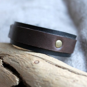 Mens leather cuff, unisex bracelet, leather bracelet, minimalist bracelet image 4