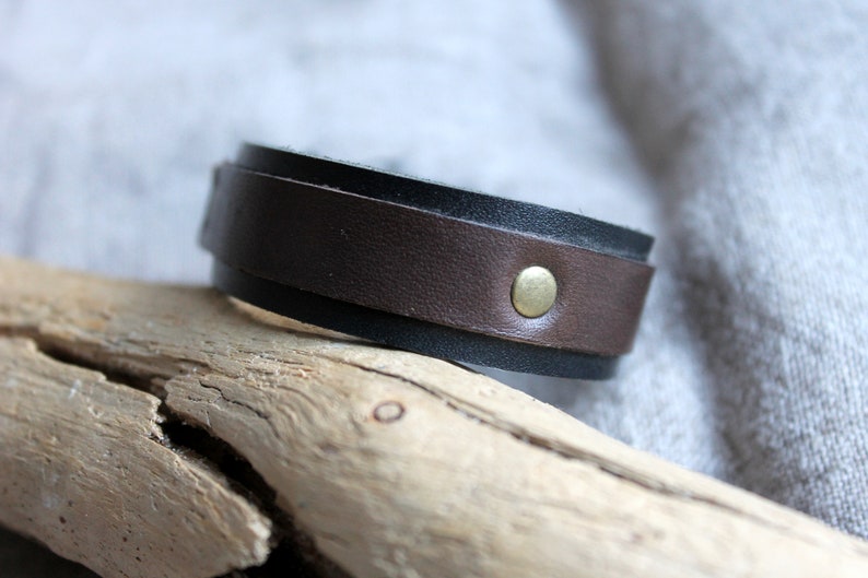 Mens leather cuff, unisex bracelet, leather bracelet, minimalist bracelet image 4