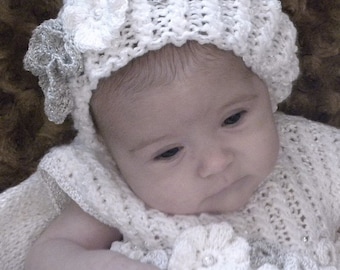 Knitting PATTERN- Cassie Hat with Crocheted Flower Accents
