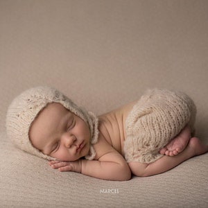 Newborn Knitting Pattern – Betty Bonnet & Short Pants Set, Knit Flat, Easy Baby Outfit PDF