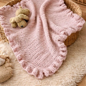 Einfaches Häkelmuster für Babydecken • Sperrige Decke mit Rüschenkante