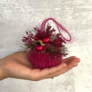 Crochet Ornament PATTERN- Crocheted Christmas Ornament-  Crocheted Ornament- Crochet Ornament pattern