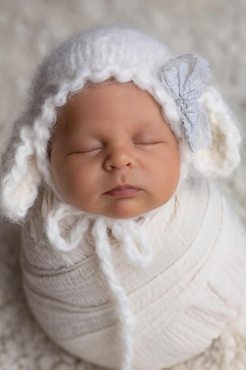 Knitting PATTERN- Knitted Lamb Bonnet