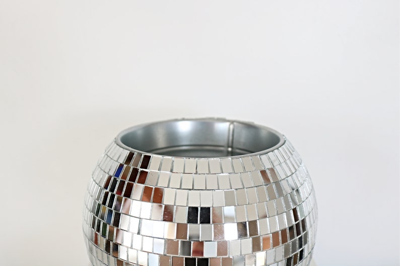 Disco Ball Planter / Silver Mirror Hanging Plant Pot Unique Planter Morror Ball Chrome Decor Indoor Outdoor Globe Sphere Vase Silver Modern image 6