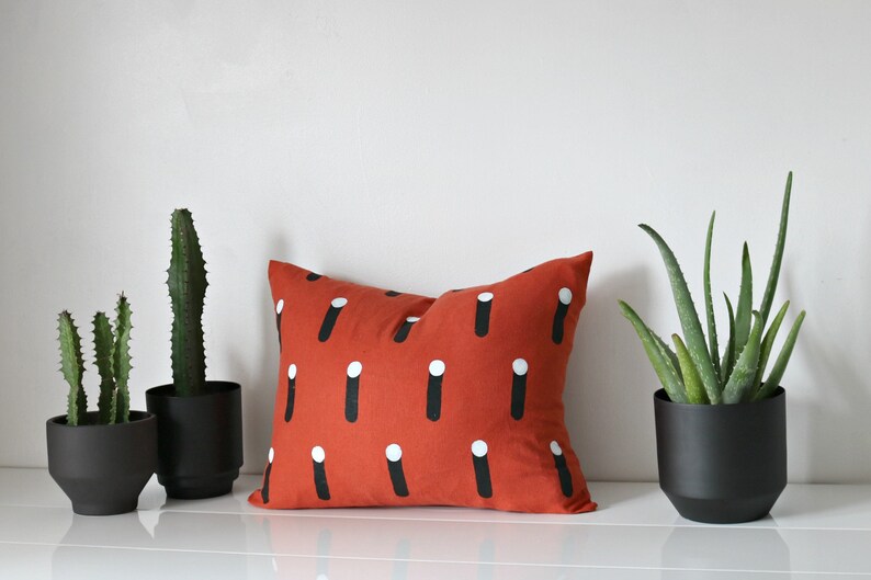 Burnt Orange Linen Throw Pillow w Black and White Design // Terracotta Red Brick Rust Minimalist Bauhaus Modern Print Geometric Cushion image 3