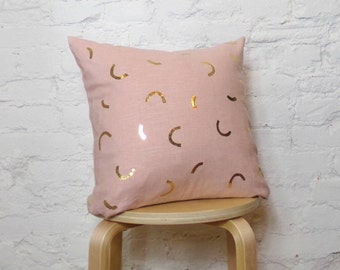 Blush Pink Linen Pillow Cover w Reflective Gold Print / Arch Wiggle Hand Printed Coral Rose Millennial Pink Decorative Throw Cushion Bedding