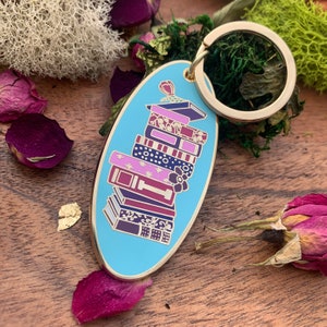 Book Keychain - Book Club Gift - Reader Keychain - Bookstack -  Book Princess Keychain - TBR - ACOTAR - Booktok - Book Girlie - Bookish Gift