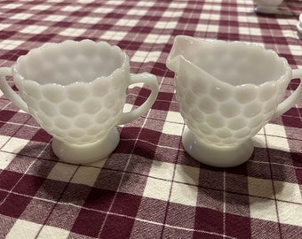 Beautiful Vintage sugarbowl and pitcher  FREE SHIPPING!