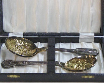 VINTAGE Silver Plate Utensils in 'Sheffield' Fruit Design, 3 Spoons & 1 Fork in a White Satin Lined Box: LOT OF 4 + Box